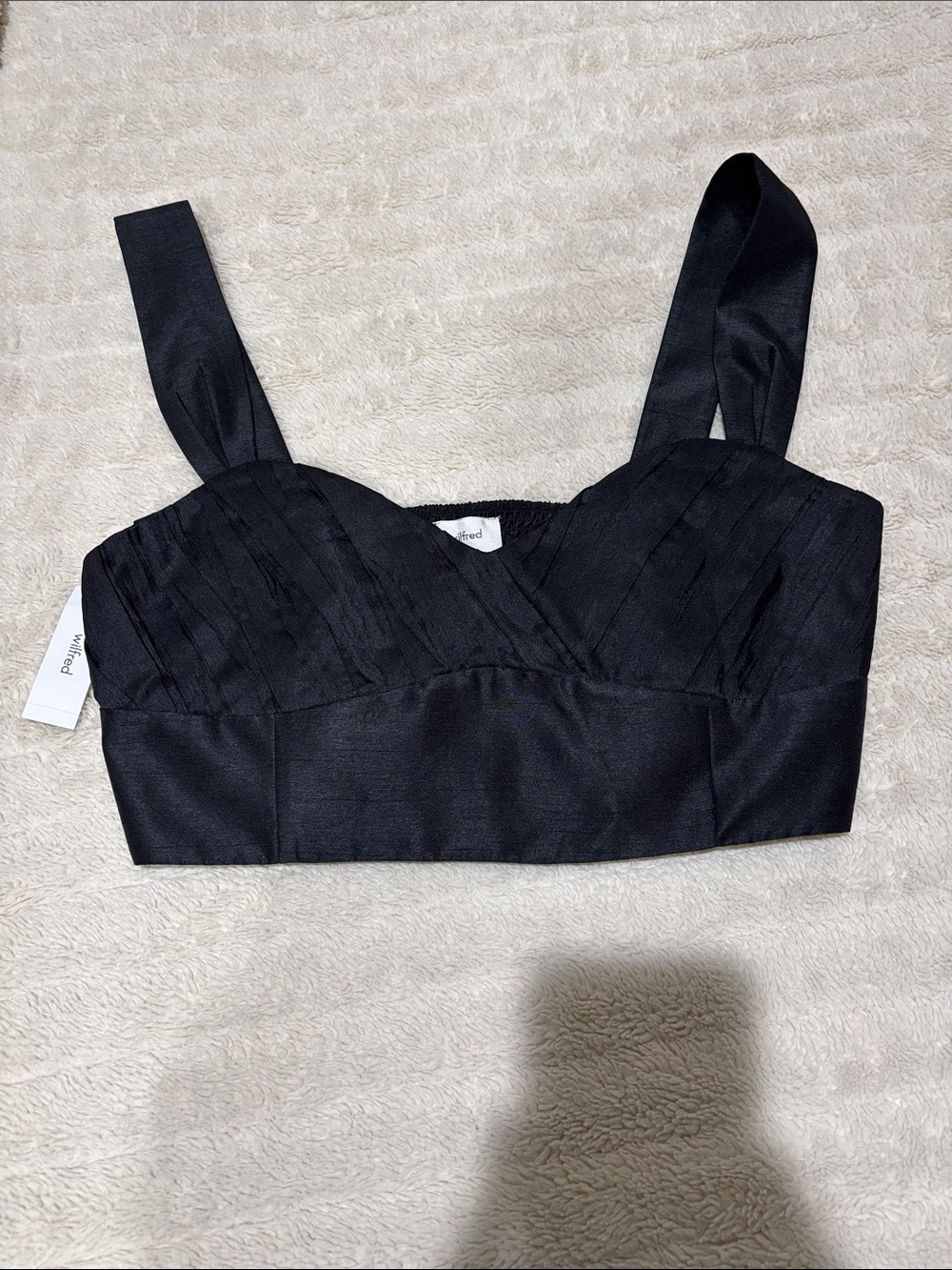 Aritzia Wilfred Crop Top